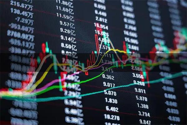 正规股票配资网站 普京签下244万扩军令，真正目标根本不是乌克兰